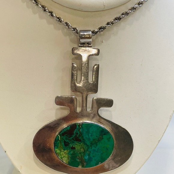 VINTAGE LARGE TAXCO SILVER WITH TURQUOISENECKLACE